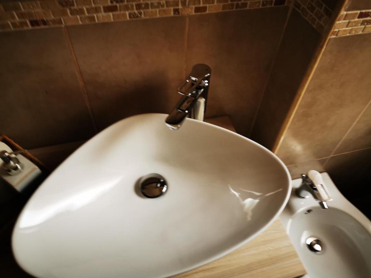 Amariglio Apartment Sassari Bagian luar foto